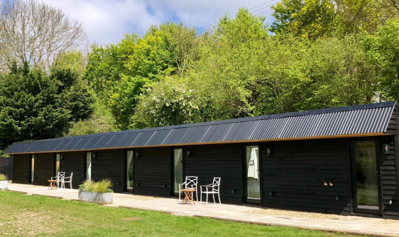 Gasthaus The Hopper Huts Faversham Exterior foto